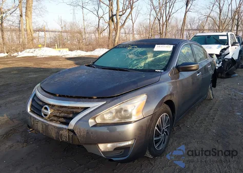 2013 Nissan Altima 2.5 S z USA, uszkodzony, nr VIN 1N4AL3AP7DN486359